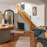 Luxury City Centre Accommodation Sleeping 2